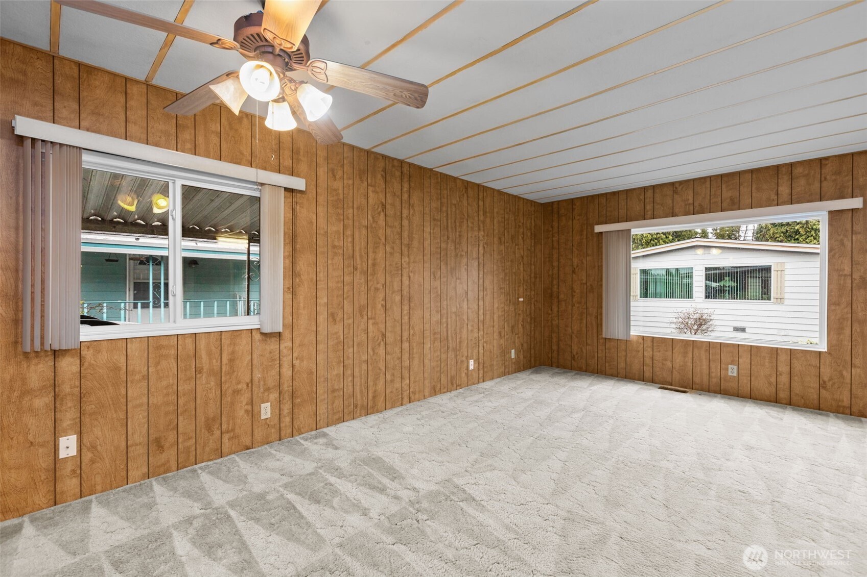 21911 SE 107th Place Unit: 15