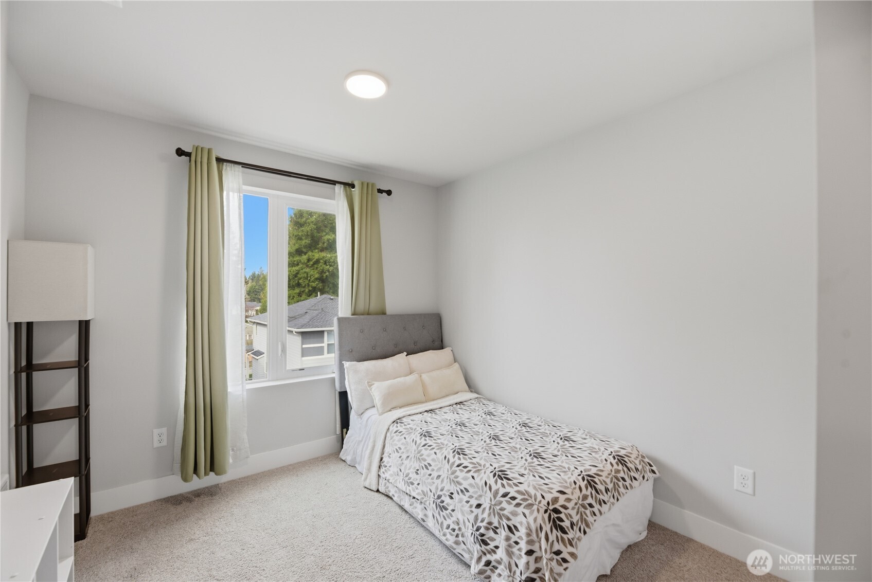 13339 Greenwood Avenue N Unit: C
