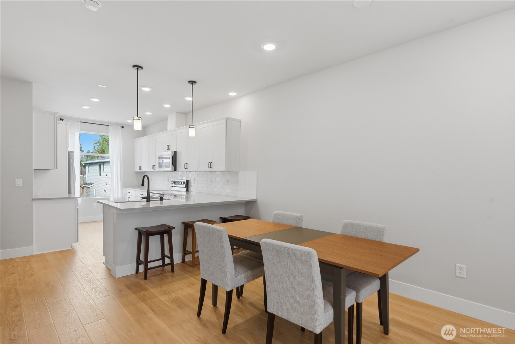 13339 Greenwood Avenue N Unit: C