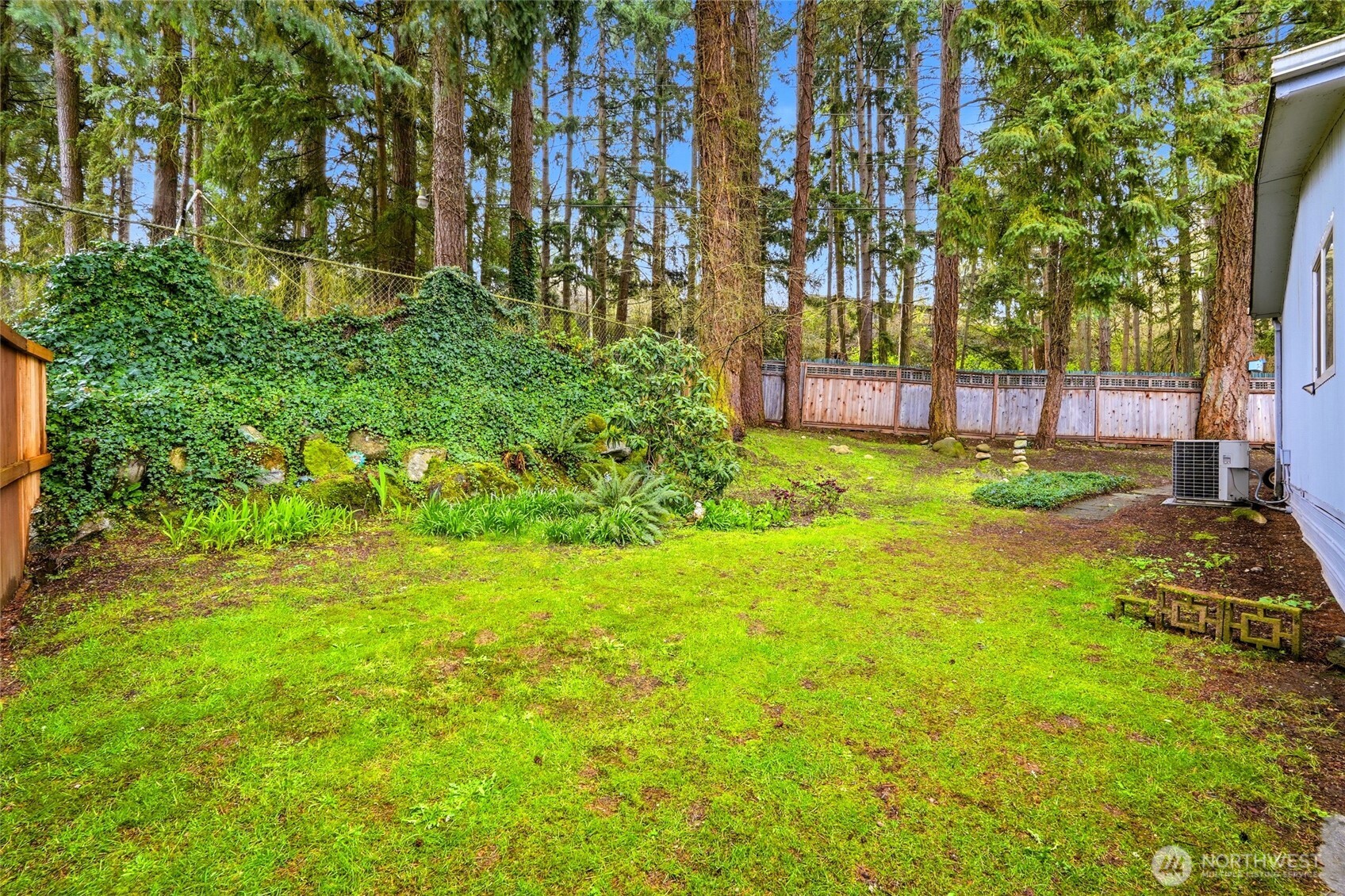 12727 112th Avenue E Unit: 13