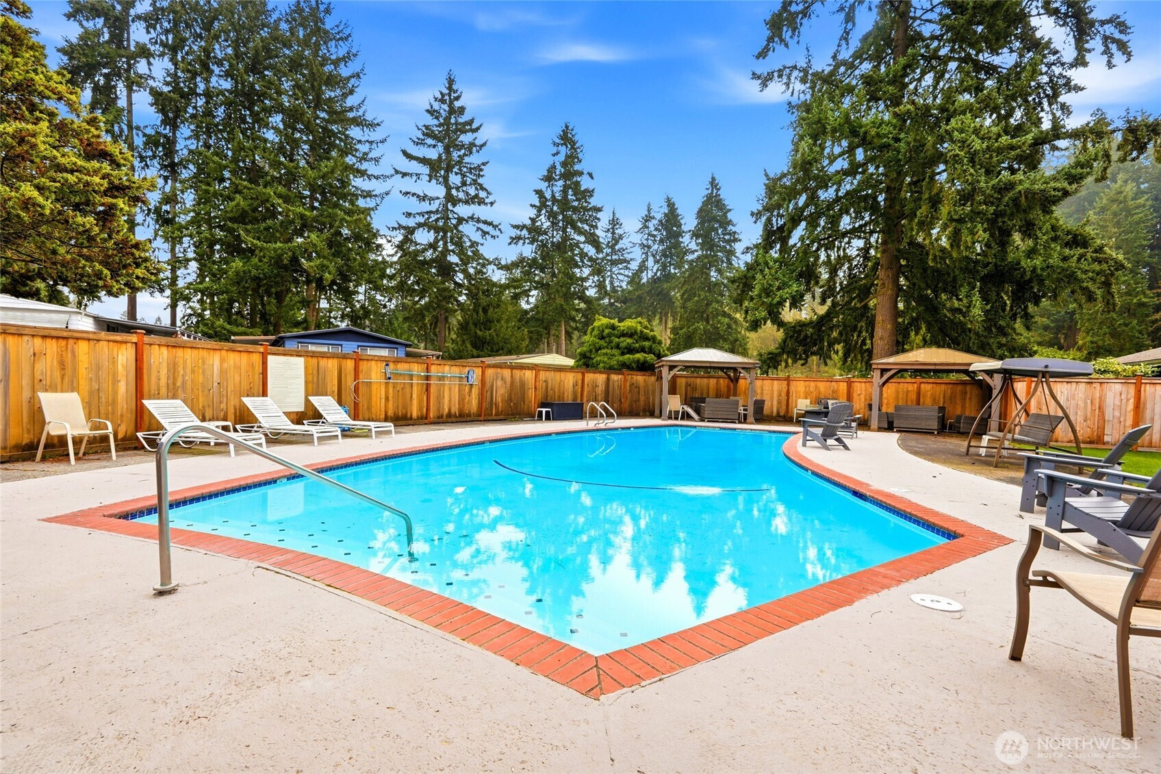12727 112th Avenue E Unit: 13