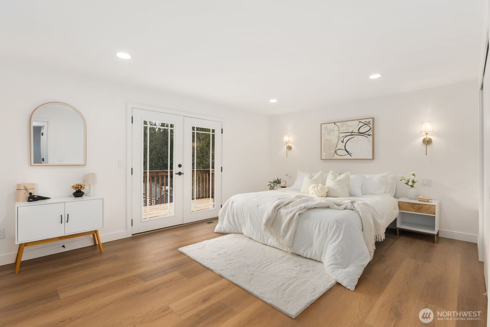 6341 E Sabelhaus Lane
