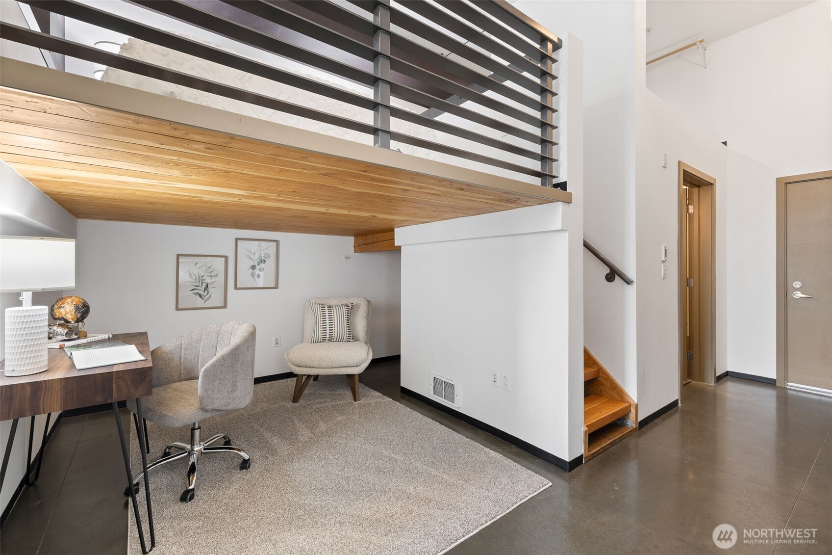 4422 Bagley Avenue N Unit: 216