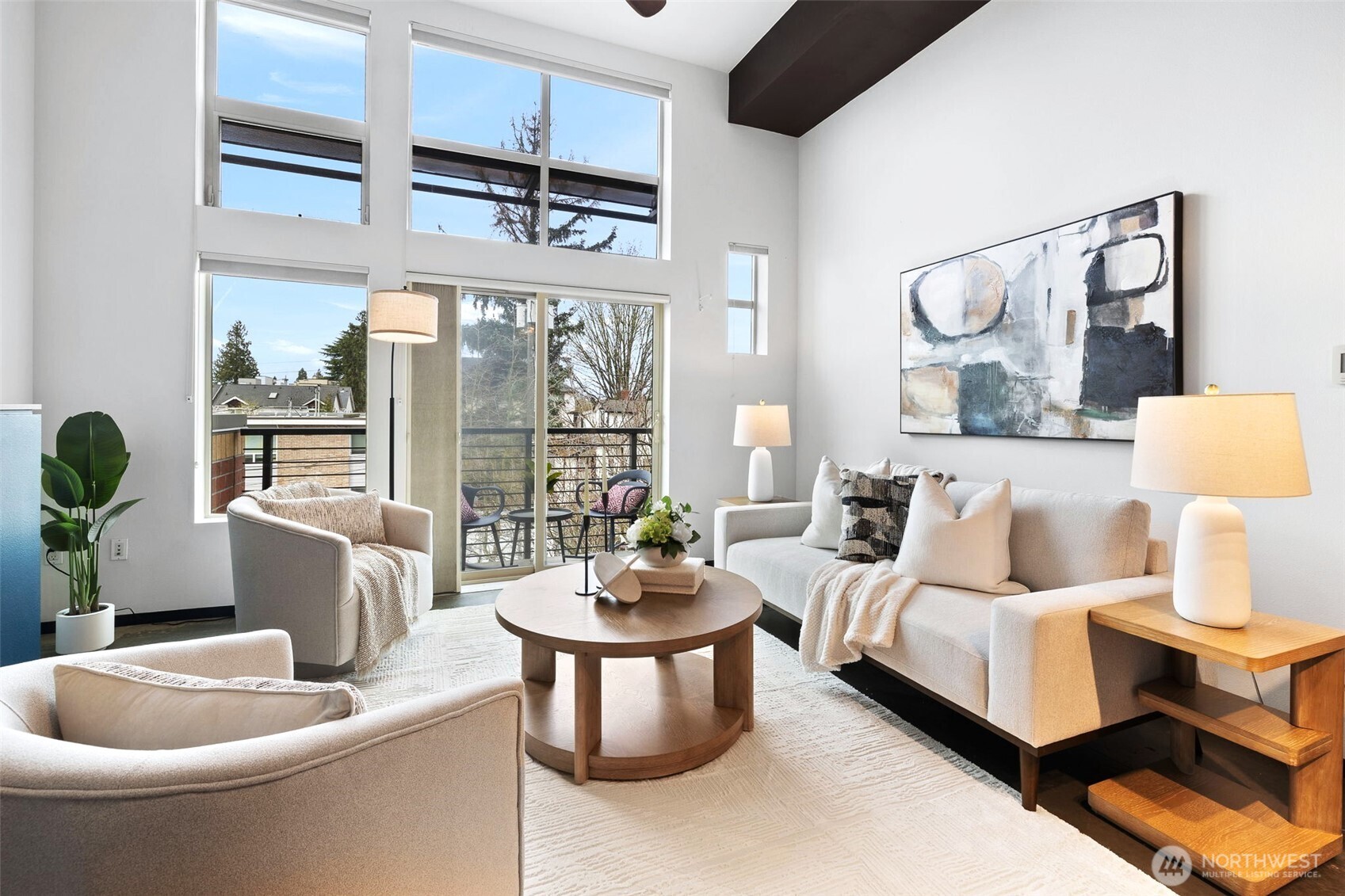 4422 Bagley Avenue N Unit: 216