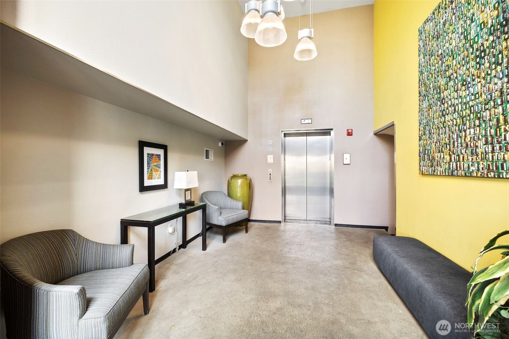 4422 Bagley Avenue N Unit: 216