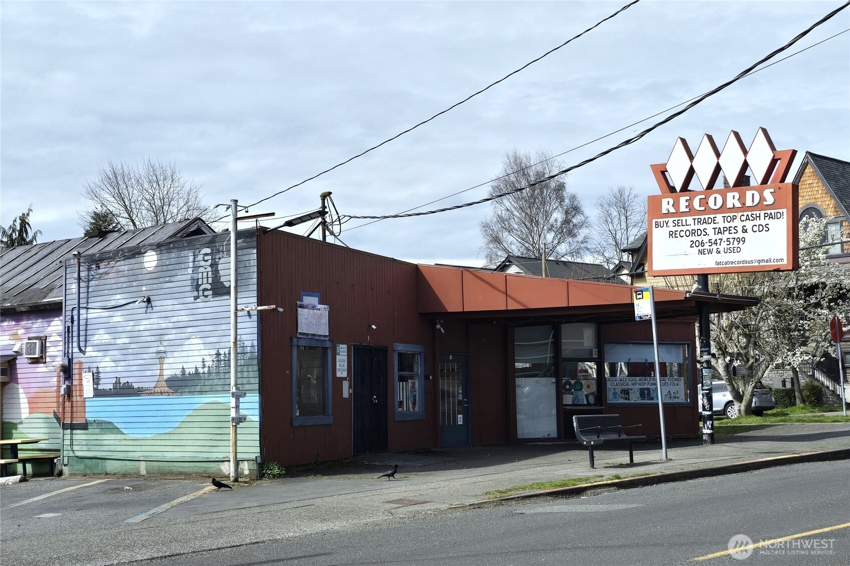 4422 Bagley Avenue N Unit: 216