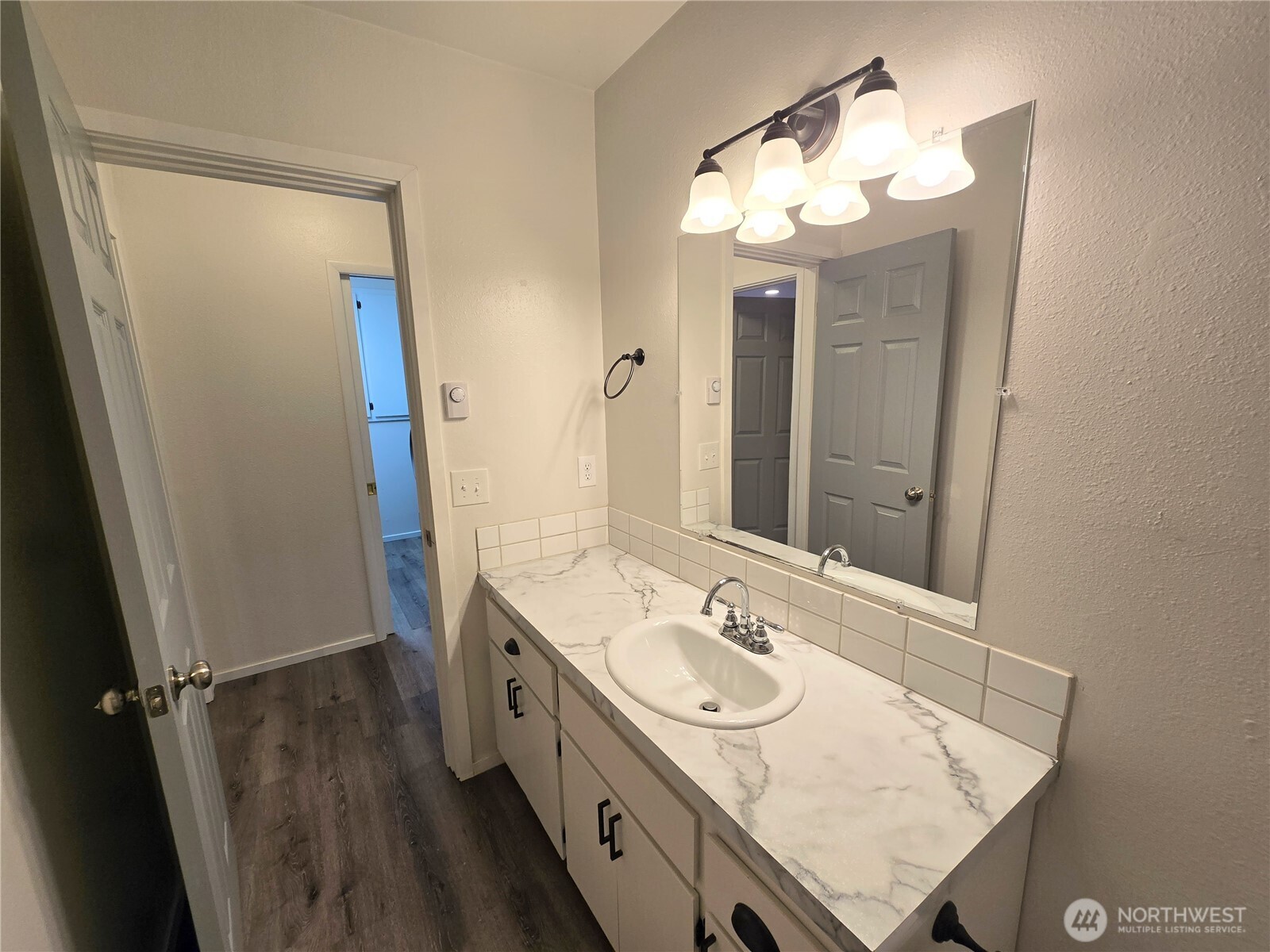 1812 W 12th Street