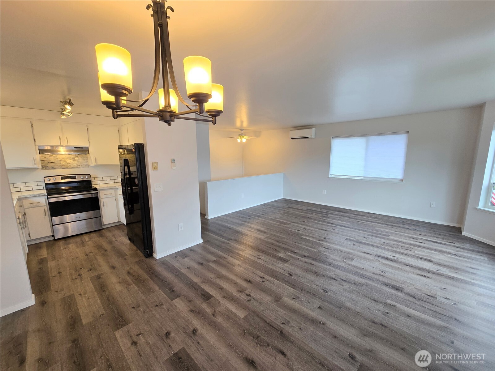 1812 W 12th Street