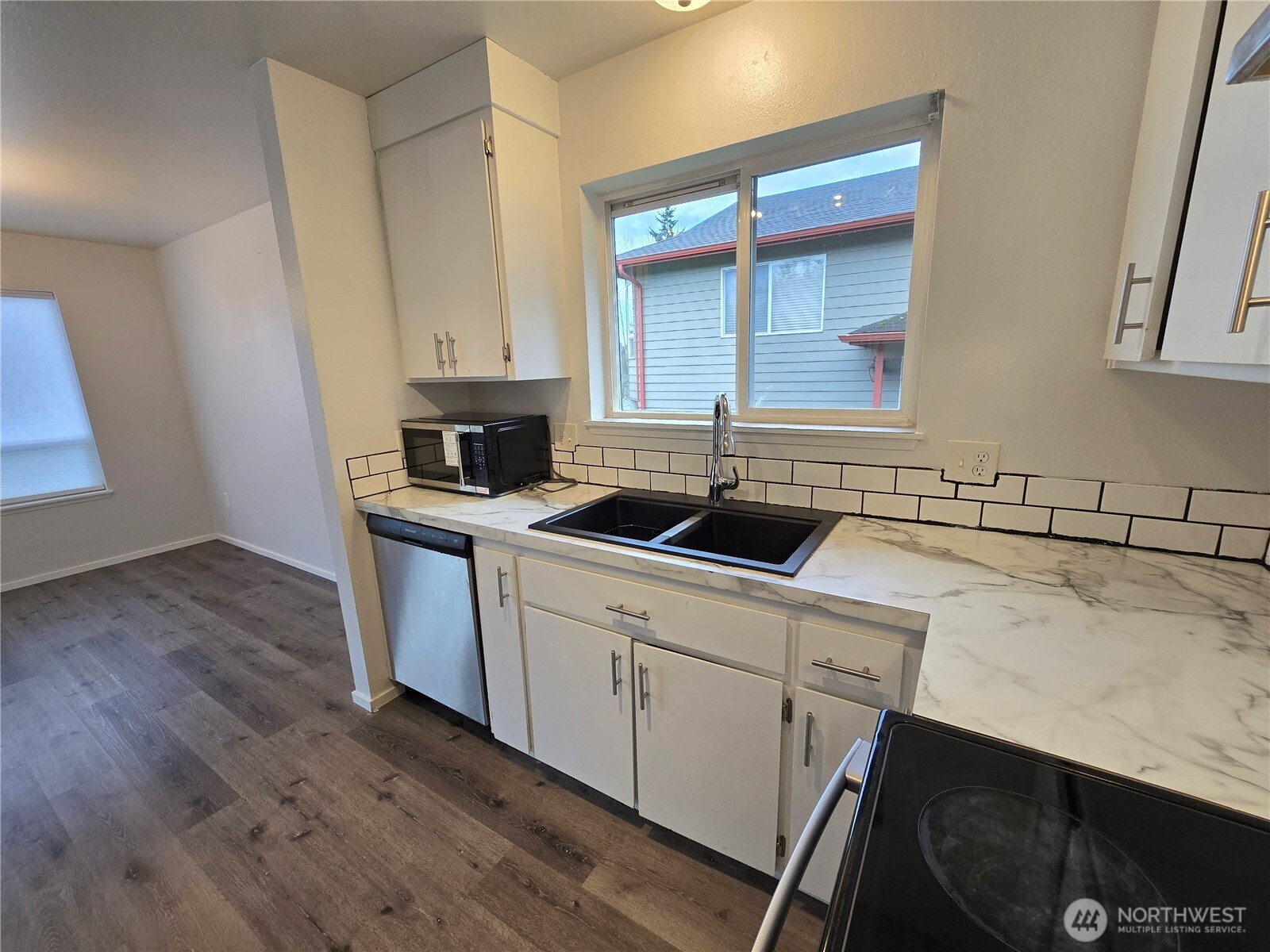 1812 W 12th Street