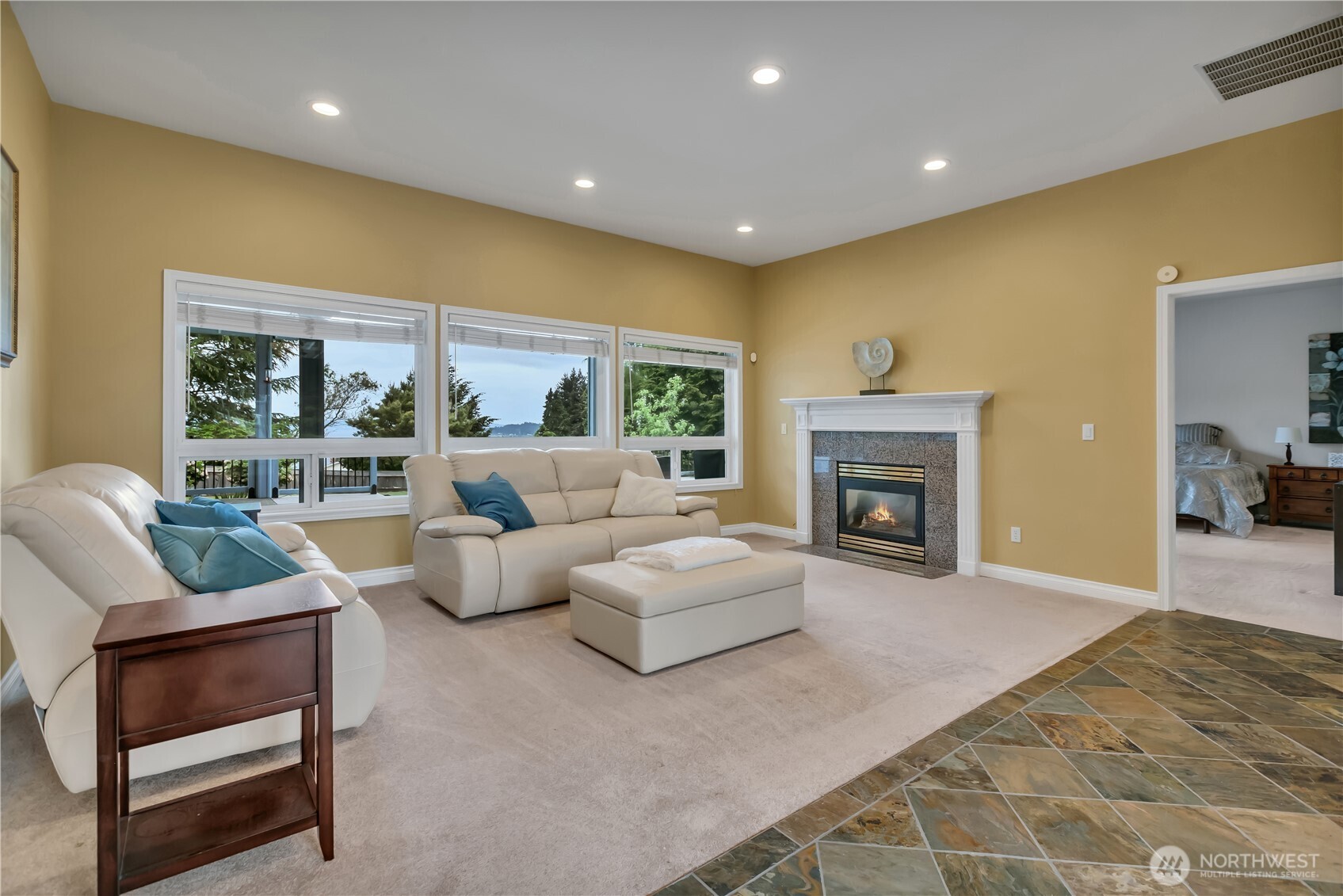 2504 5th Street NW