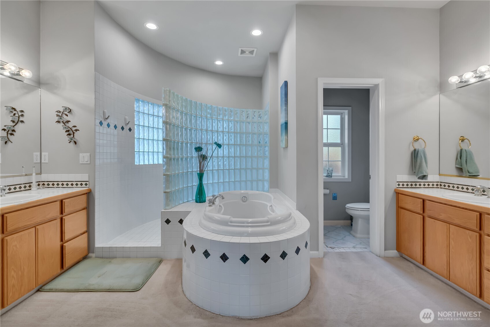 2504 5th Street NW