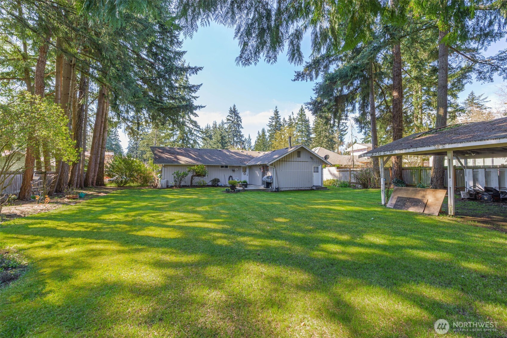 8716 NE 135th Place