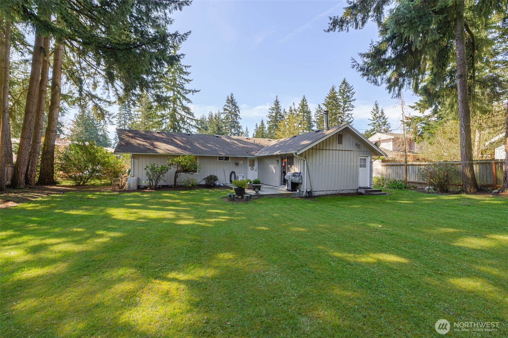 8716 NE 135th Place