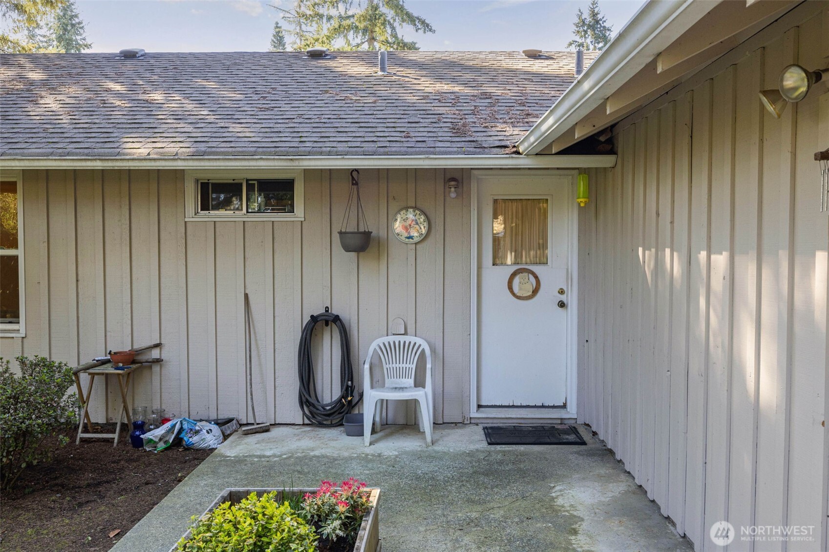 8716 NE 135th Place