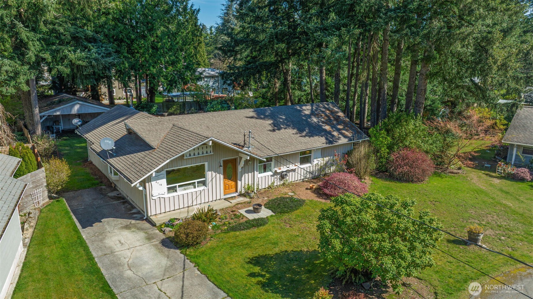 8716 NE 135th Place