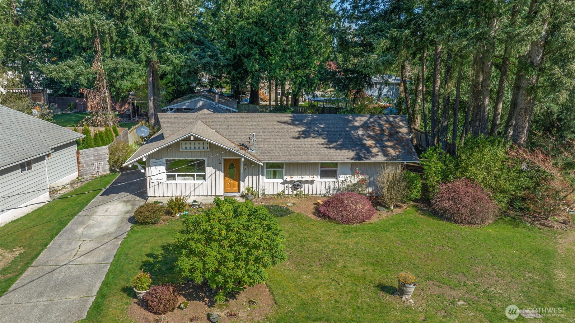 8716 NE 135th Place