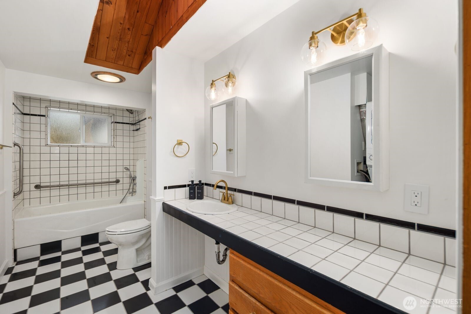 2321 NE 128th Street