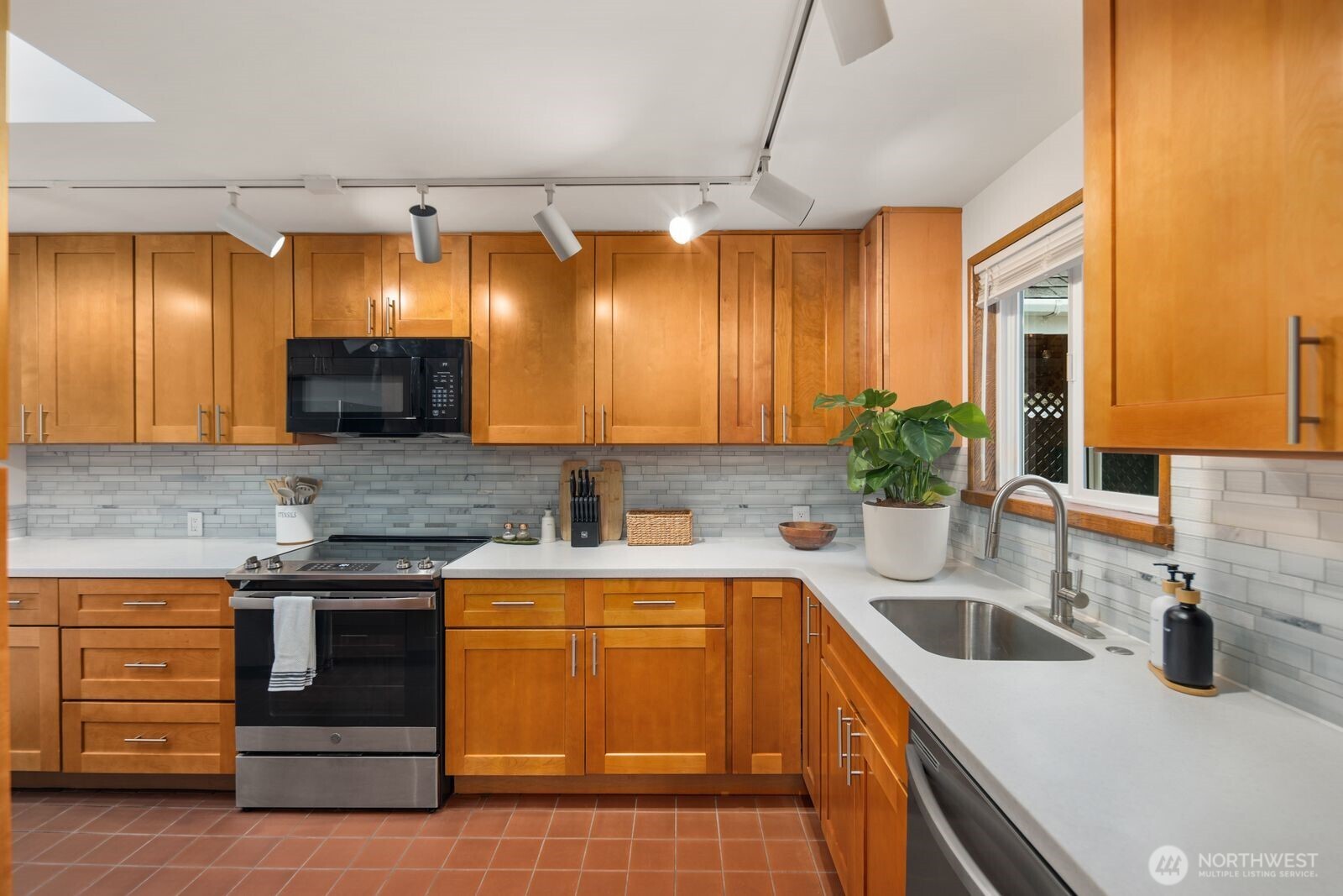 2321 NE 128th Street