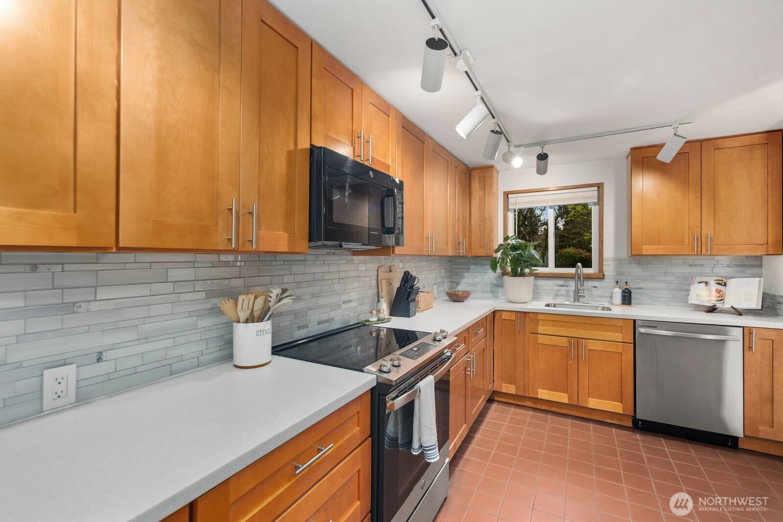 2321 NE 128th Street
