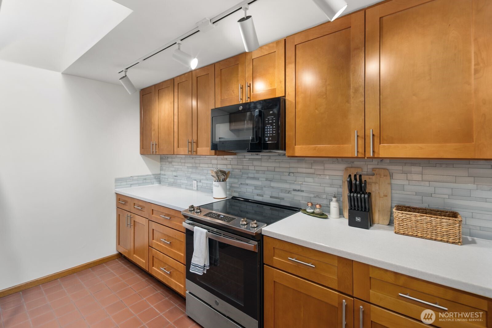 2321 NE 128th Street