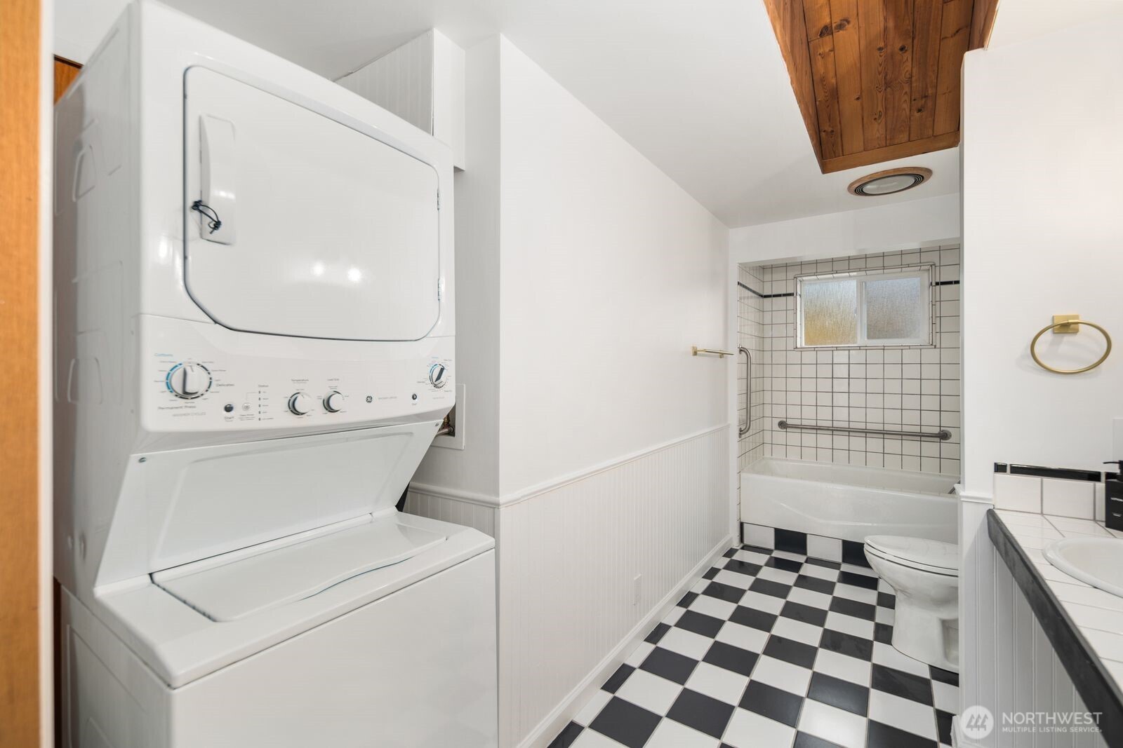 2321 NE 128th Street