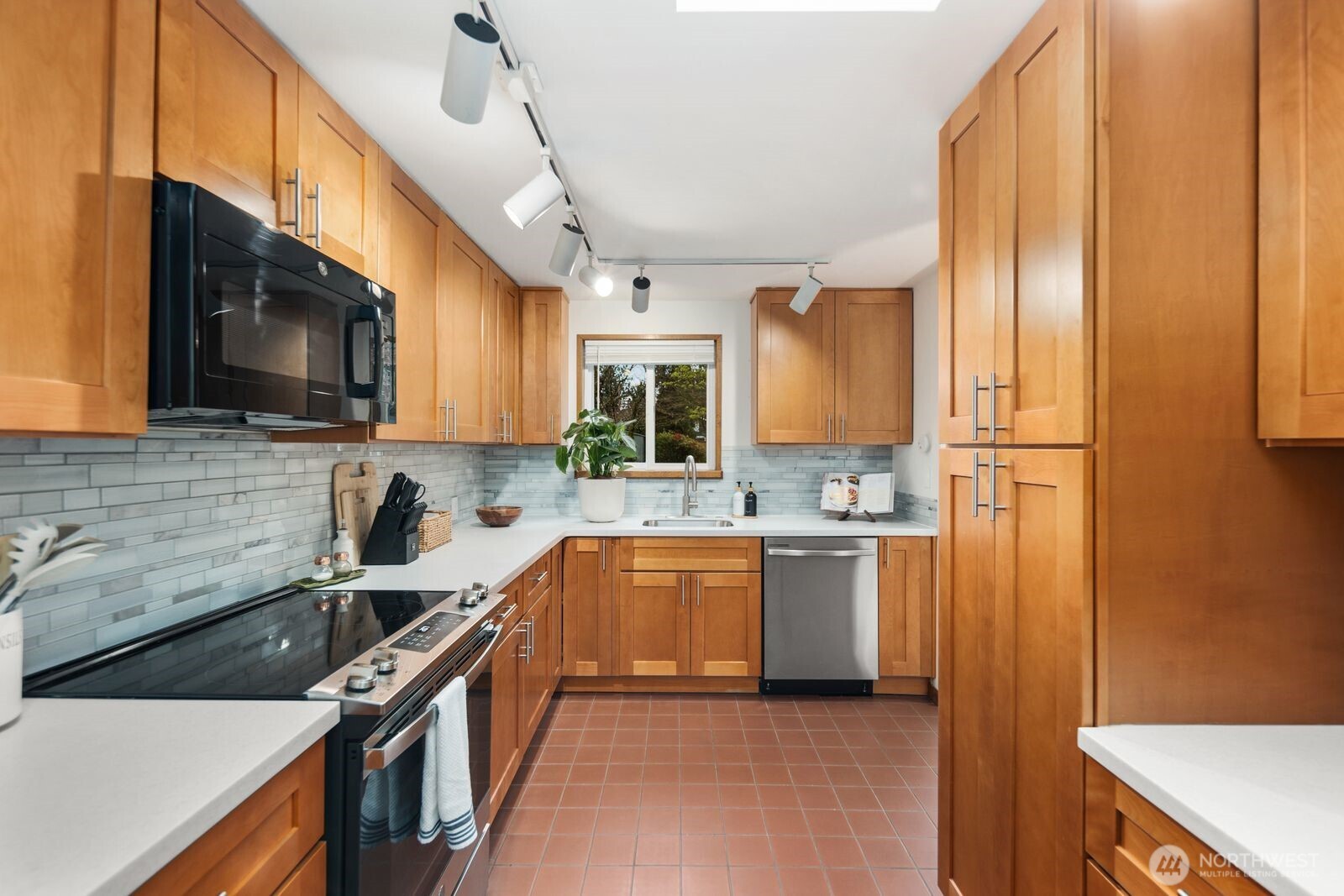2321 NE 128th Street