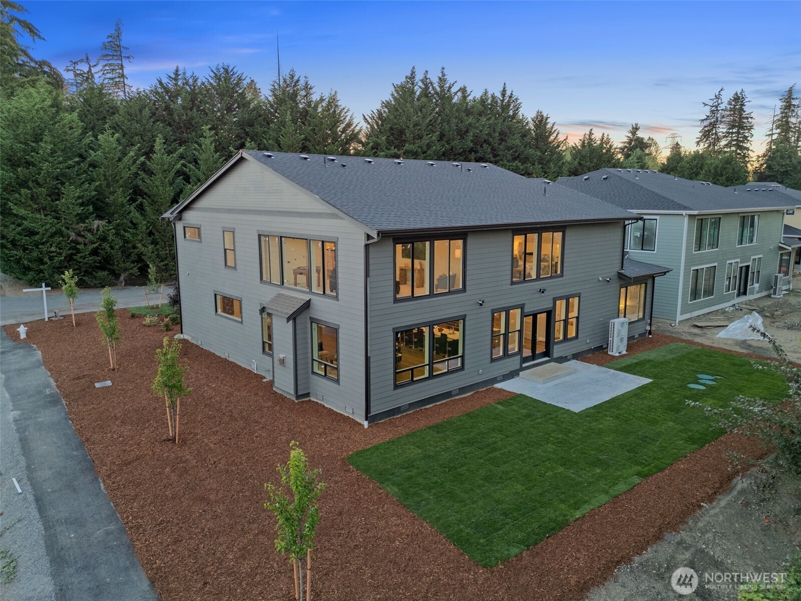 1517 176TH Avenue Ct E