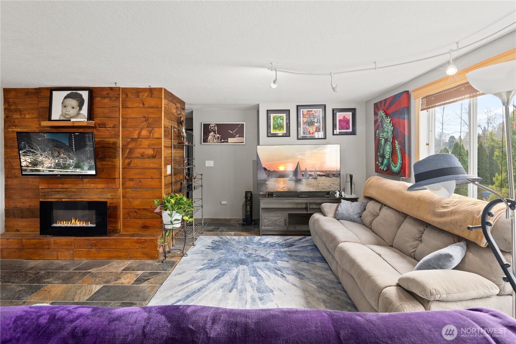 700 Ford Avenue Unit: 17