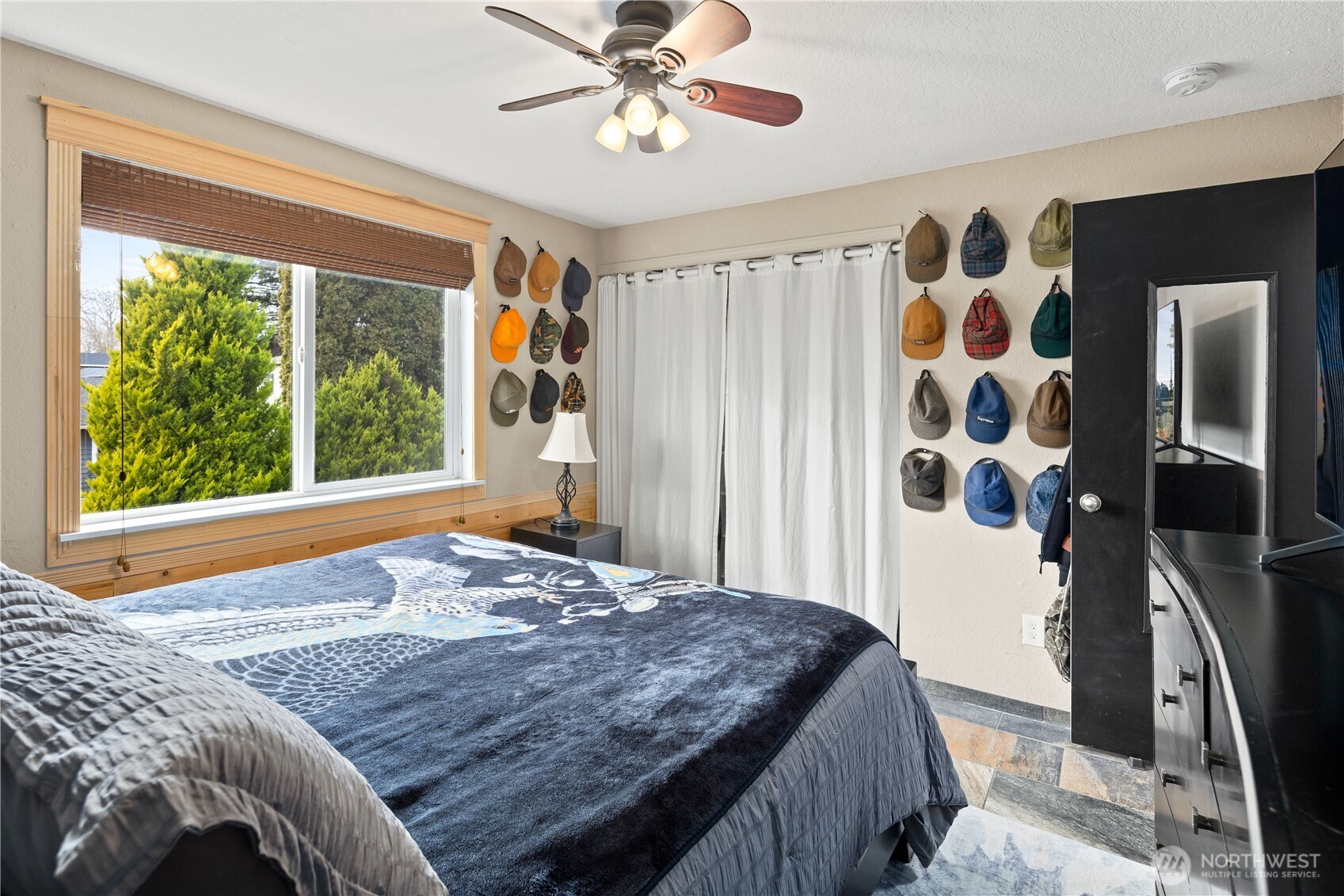 700 Ford Avenue Unit: 17