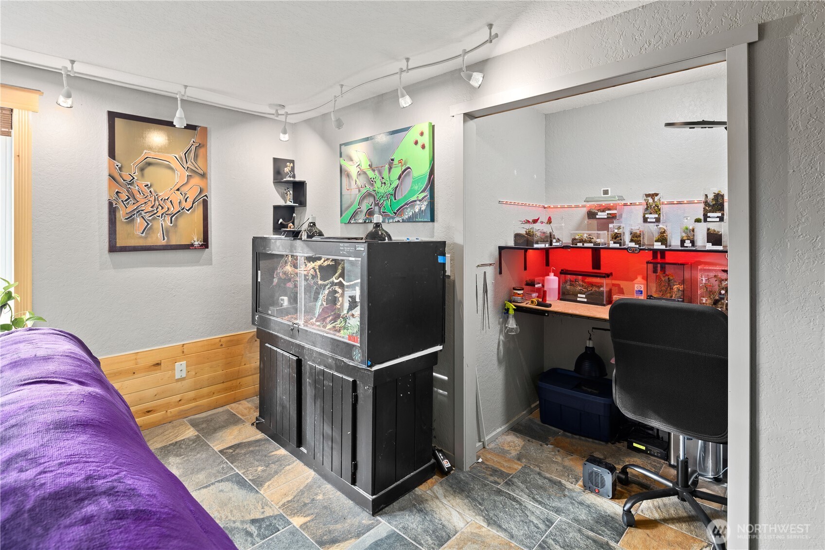 700 Ford Avenue Unit: 17