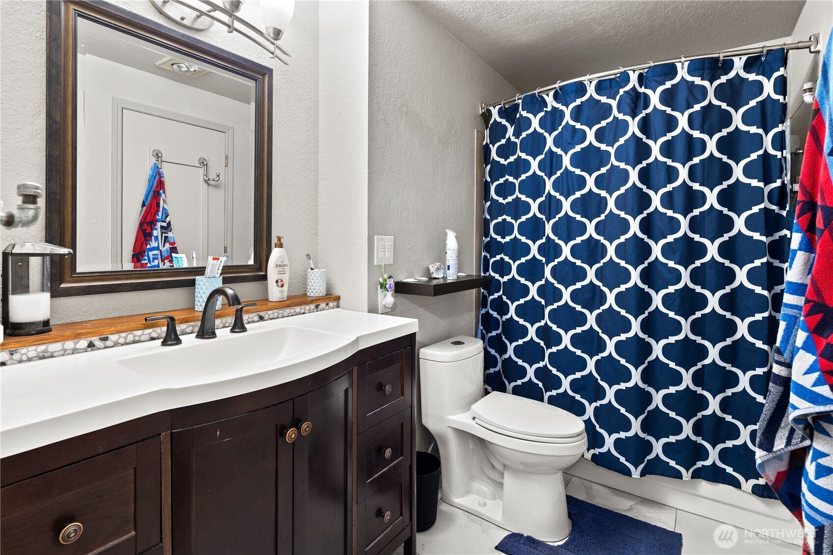 700 Ford Avenue Unit: 17