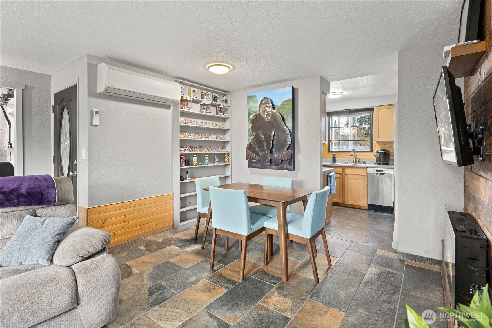700 Ford Avenue Unit: 17
