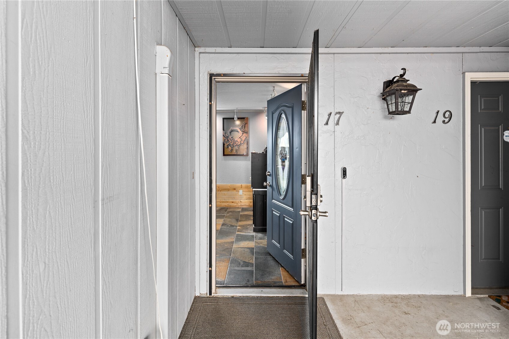 700 Ford Avenue Unit: 17