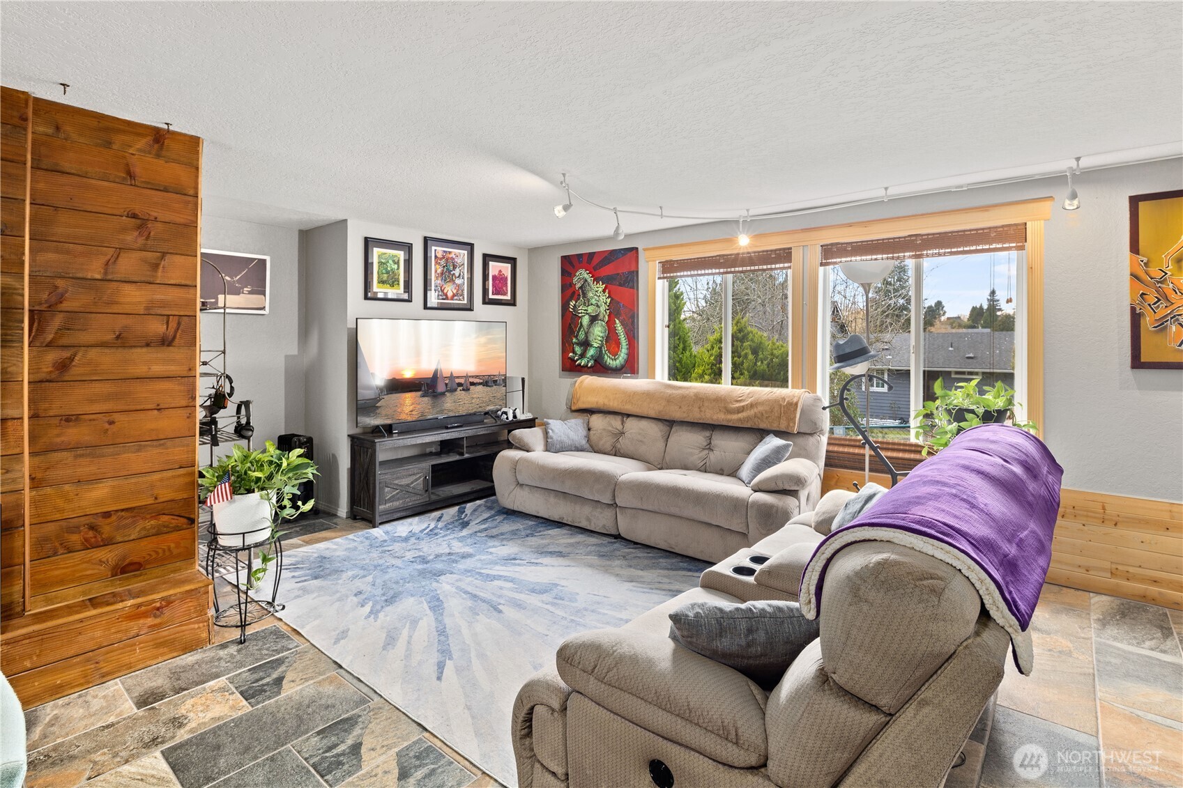 700 Ford Avenue Unit: 17