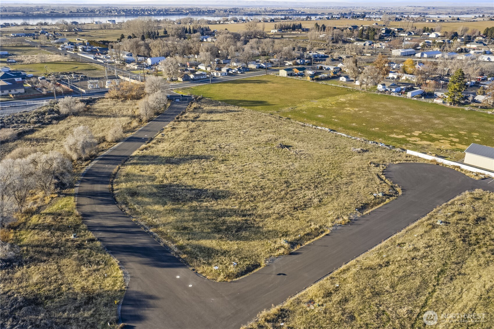 3 Valley Road NE Unit: 3