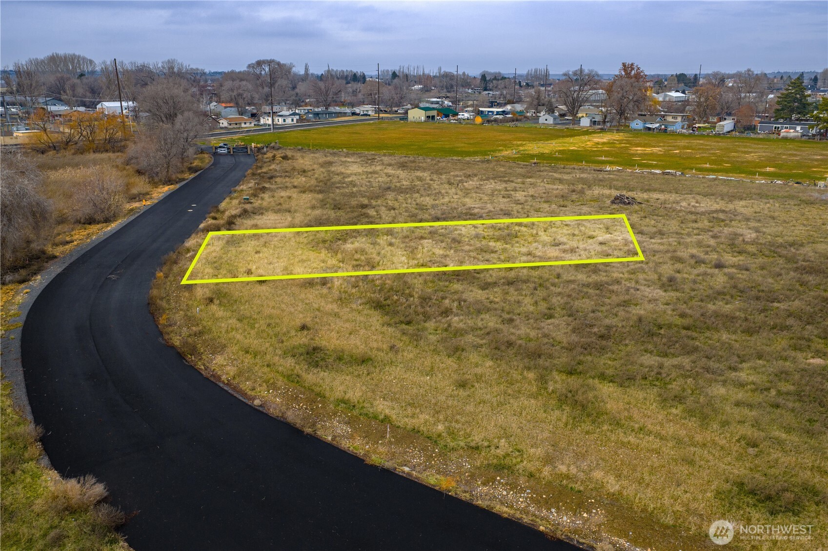3 Valley Road NE Unit: 3