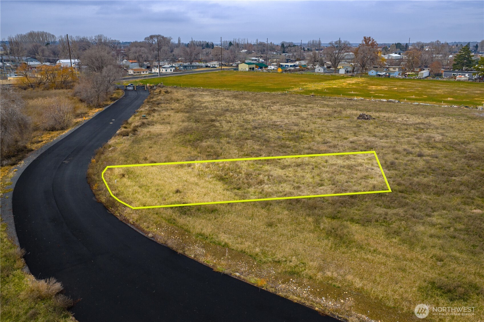 4 Valley Road NE Unit: 4