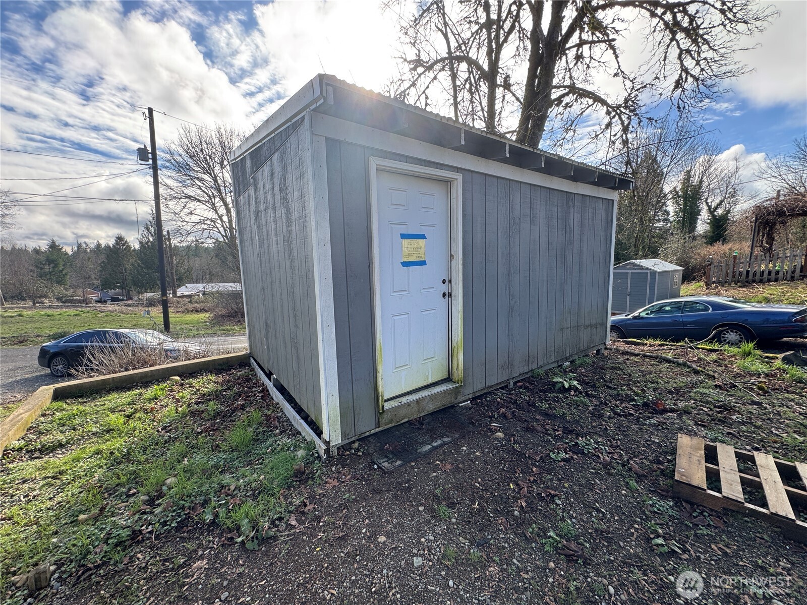 1915 SE Spring Road