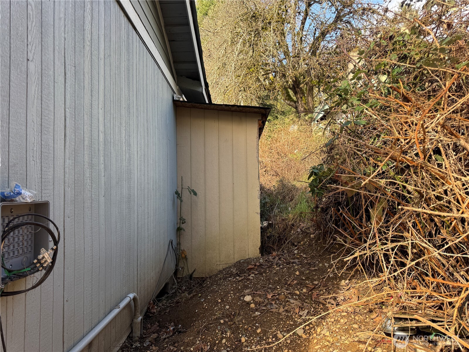 1915 SE Spring Road