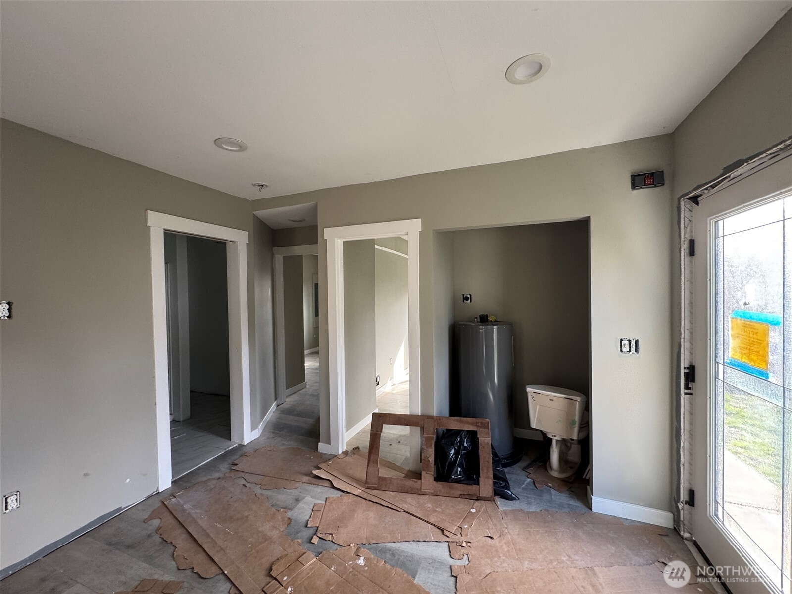 1915 SE Spring Road