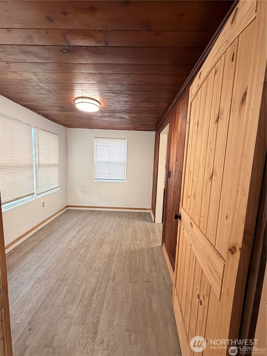 1910 Bowman Avenue NW