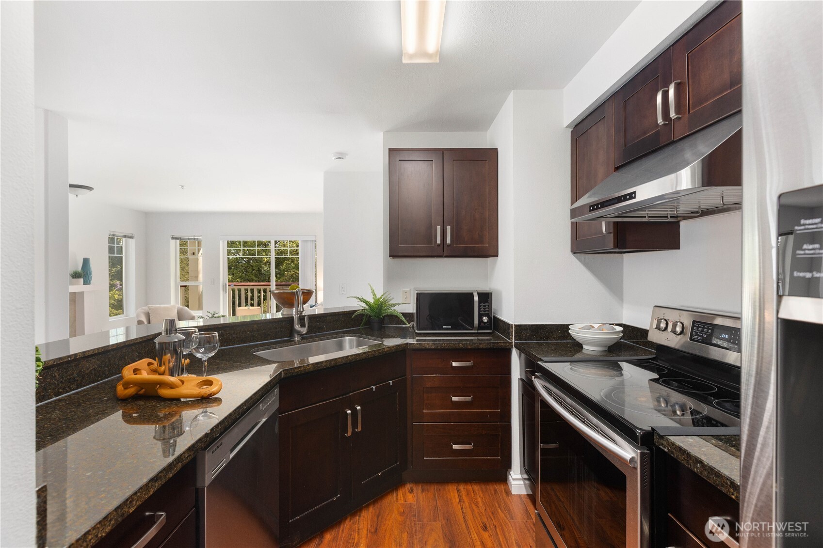 18501 SE NEWPORT Way Unit: H235