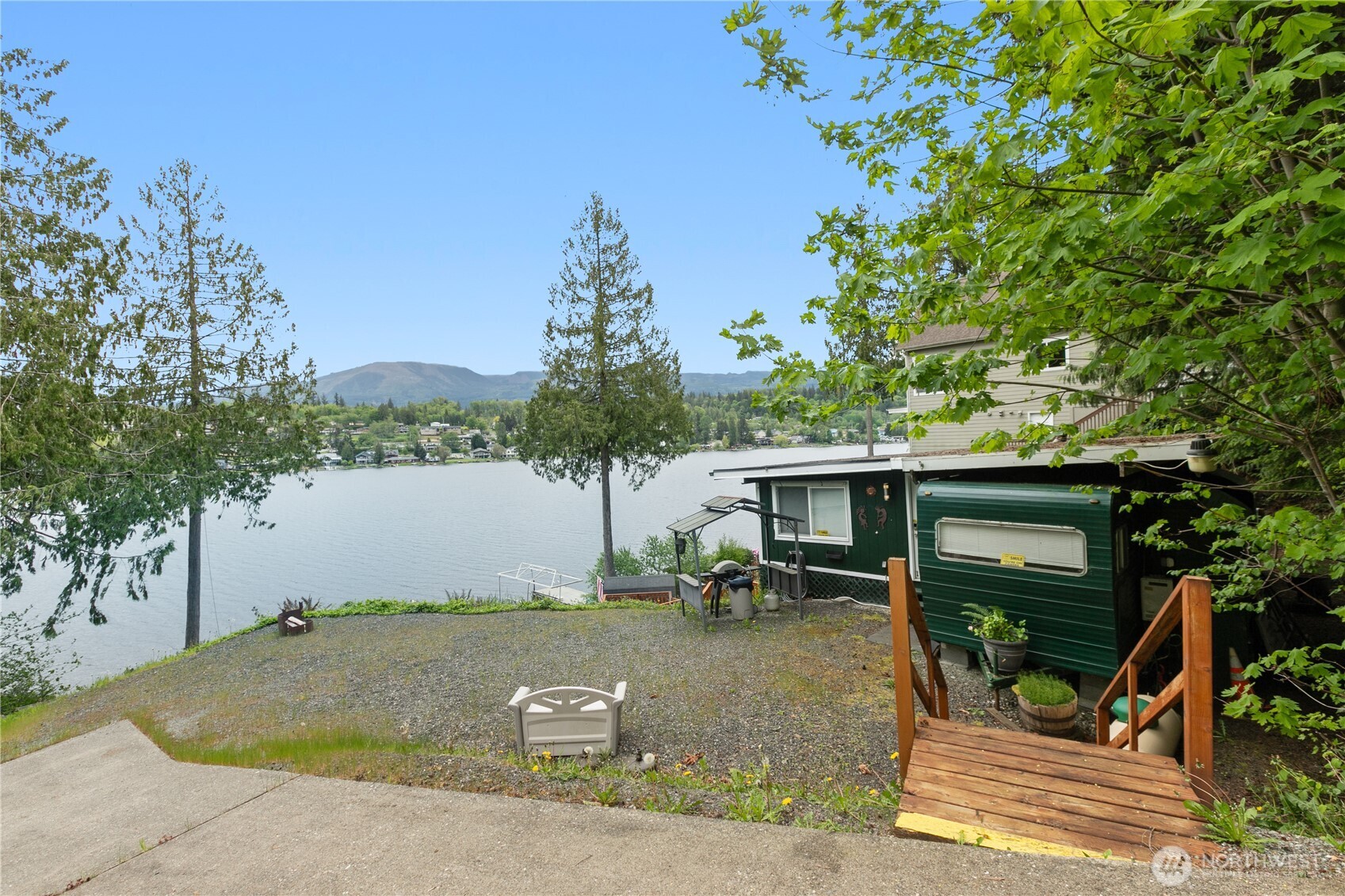 18545 W Big Lake Boulevard