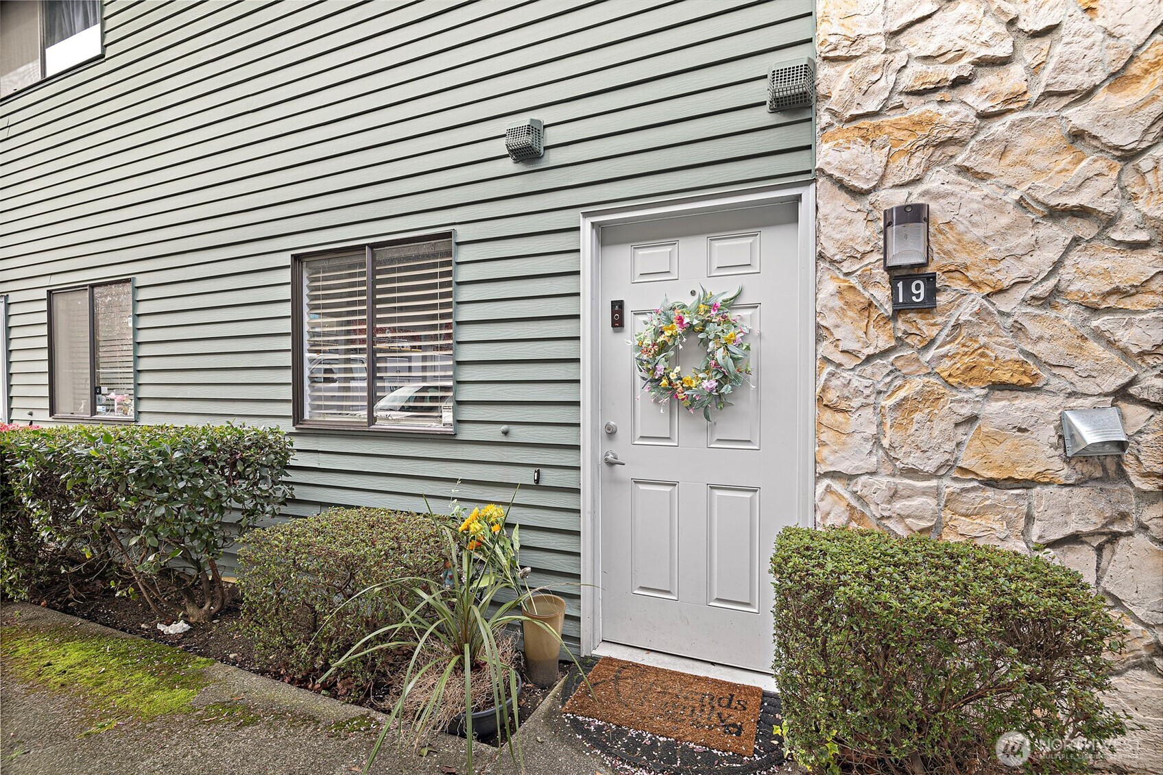 1040 S 320th Street Unit: 19