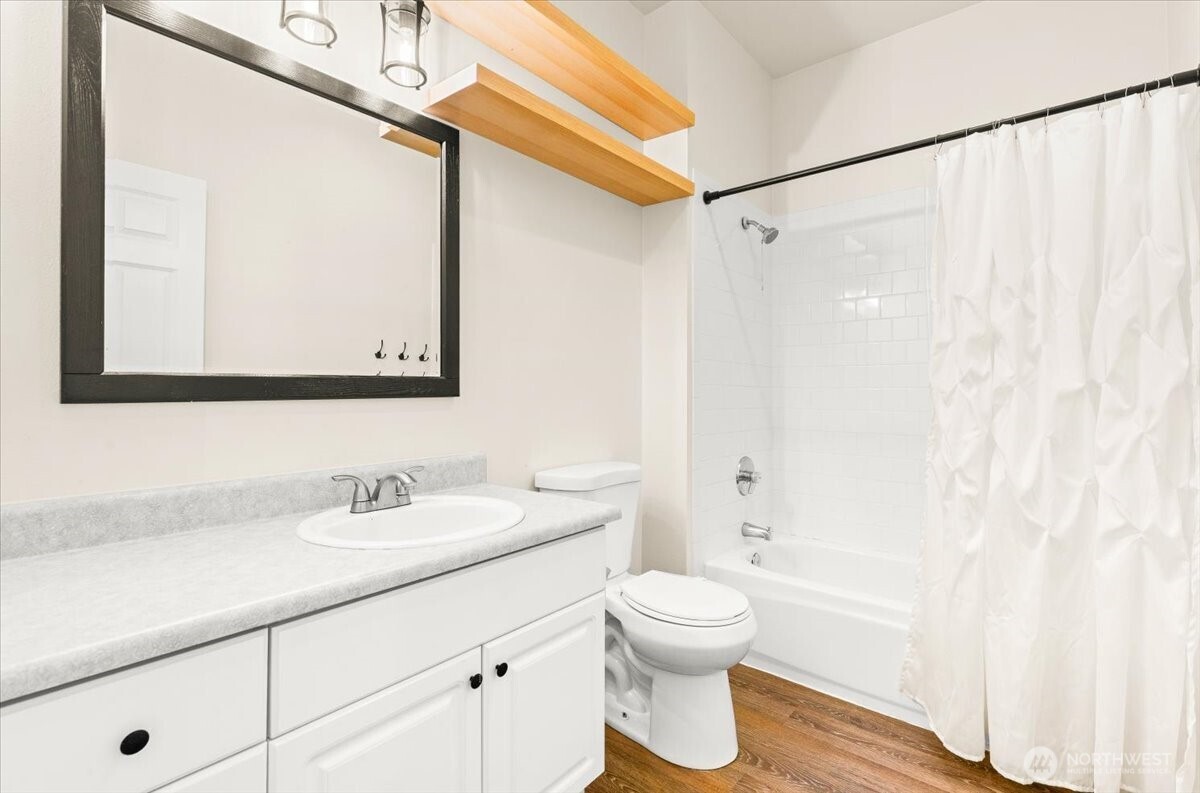 17426 Bothell Way NE Unit: A302