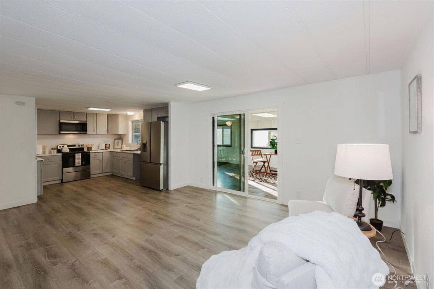 16300 State Highway 305 NE Unit: 94