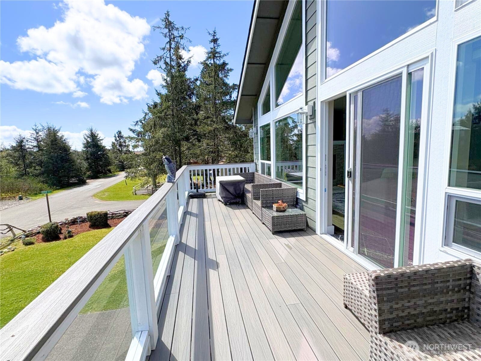 181 Sunrise Avenue SE
