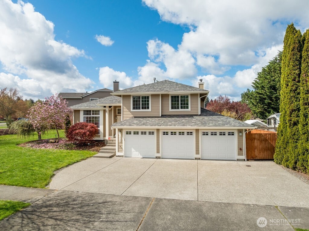 1728 Amber Boulevard