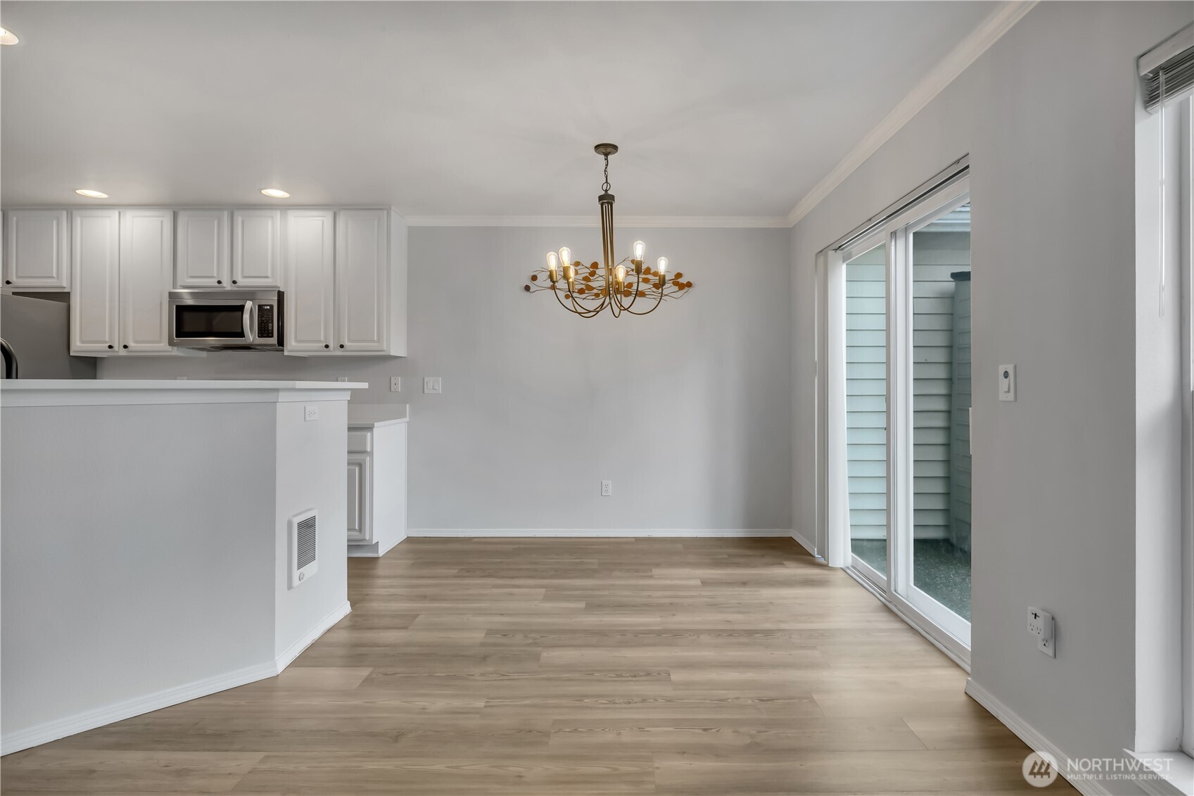 10030 Holly Drive Unit: 122