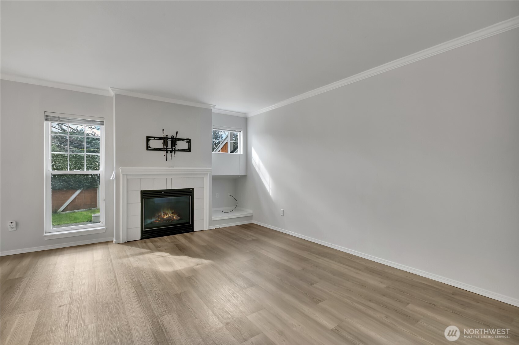 10030 Holly Drive Unit: 122